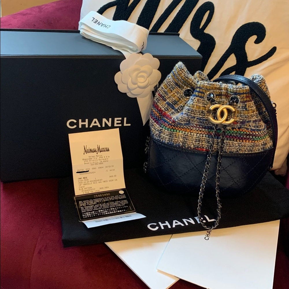 Sold- Chanel Small Gabrielle bucket bag - Picture 1 of 9